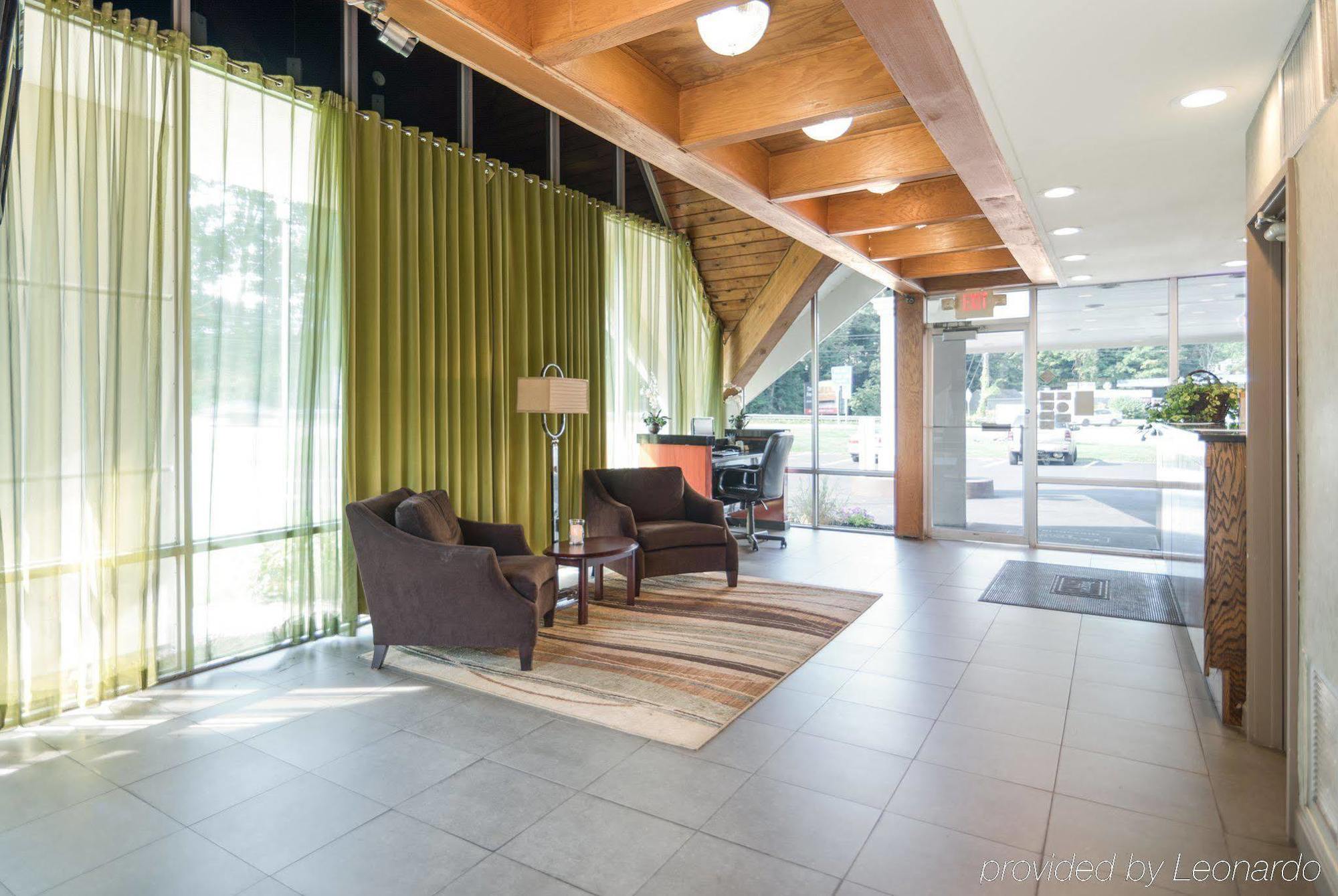 Rodeway Inn Грийнфийлд Екстериор снимка